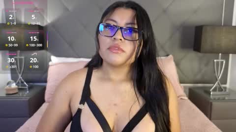 Snapshot of alexamadisson chatting on November 15, 2025, 1:51 pm Alexa online show from November 15, 2025, 1:51 pm