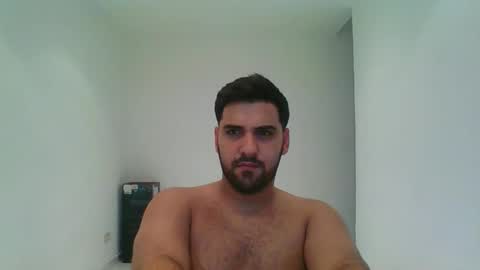 Snapshot of alexandbrandom chatting on September 16, 2025, 11:28 pm Dotados online show from September 16, 2025, 11:28 pm
