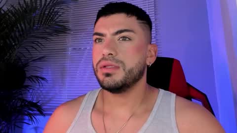 Snapshot of alexander_diiaz chatting on October 1, 2025, 10:54 am Alexander Diaz online show from October 1, 2025, 10:54 am