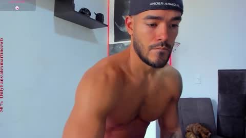 Snapshot of alexander_martines chatting on February 7, 2026, 8:56 pm Onlyfansalexmartinezwb Instagram alexwbmartinez Twitter martinezcb937 online show from February 7, 2026, 8:56 pm