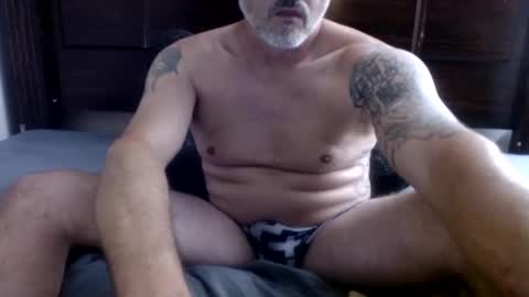 Snapshot of alexanderbloo chatting on September 17, 2025, 8:27 am Sean online show from September 17, 2025, 8:27 am