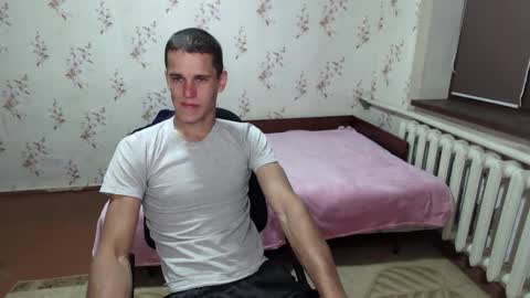 alexanderstrongs online show from September 9, 2025, 7:02 pm