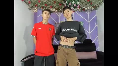 chicos hot online show from March 30, 2026, 2:18 pm