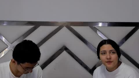 alexandmelyy online show from December 5, 2025, 11:52 am