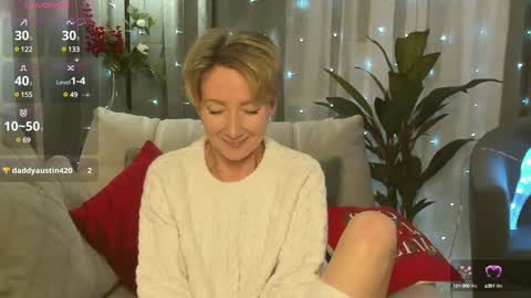 Snapshot of alexandrafix chatting on December 16, 2024, 1:11 pm Alexandra online show from December 16, 2024, 1:11 pm