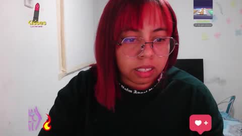 alexandraluv01 online show from January 15, 2026, 2:16 am