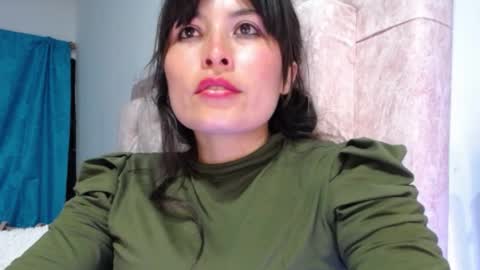 alexandrasaen online show from January 7, 2026, 1:52 am