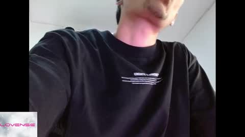 Snapshot of alexandre_starkk chatting on September 8, 2025, 9:03 pm Alexandre online show from September 8, 2025, 9:03 pm