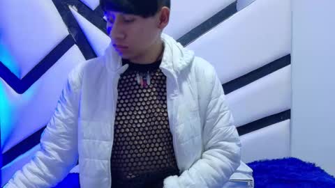 Alexandro online show from November 1, 2025, 7:05 pm