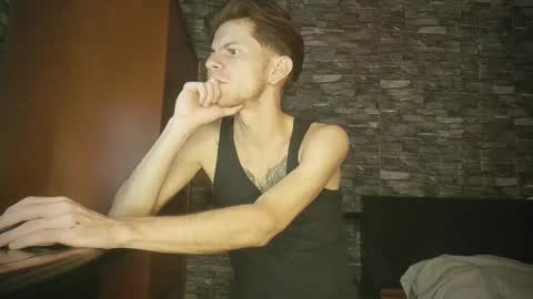Snapshot of alexandrorossi chatting on December 6, 2024, 7:43 am alexandrorossi online show from December 6, 2024, 7:43 am