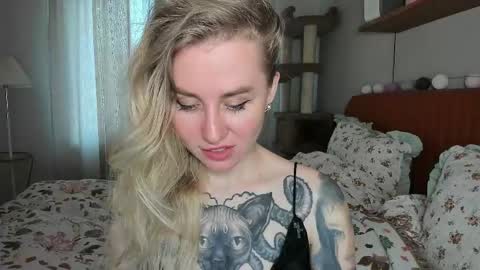 alexarush online show from May 17, 2026, 5:31 pm