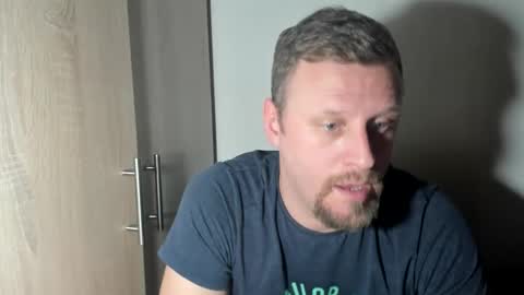 Snapshot of alexboy2022 chatting on March 1, 2025, 1:43 am onlyfans..alexyno2022 online show from March 1, 2025, 1:43 am