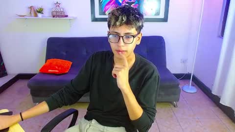 alex online show from April 15, 2026, 2:02 pm