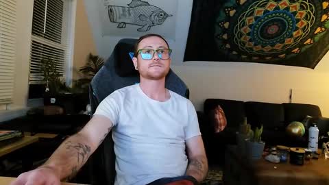 Snapshot of alexfoxxe chatting on December 12, 2024, 5:31 am alexfoxxe online show from December 12, 2024, 5:31 am