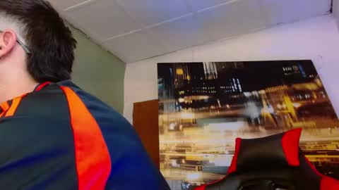 alexgiraldo__ online show from July 8, 2026, 12:26 am