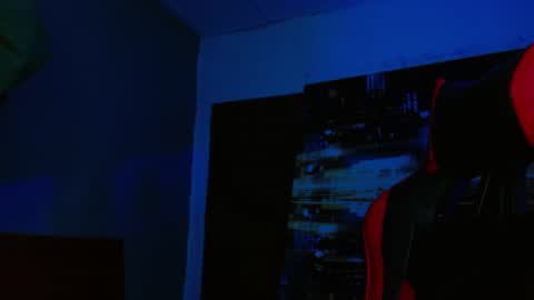 alexgiraldo__ online show from July 14, 2026, 11:49 am
