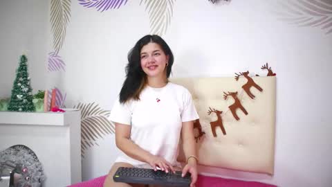 Snapshot of alexia_clark7 chatting on December 14, 2025, 3:23 am alexia_clark7 online show from December 14, 2025, 3:23 am