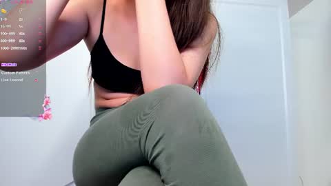alexialuxe online show from June 19, 2026, 8:45 pm