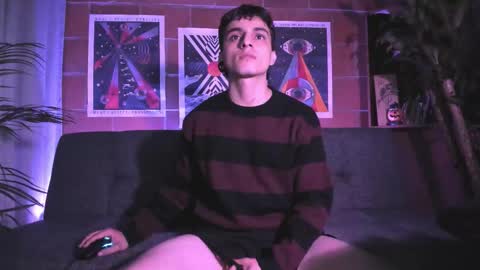 Alexi Jacobs online show from October 8, 2025, 11:46 pm