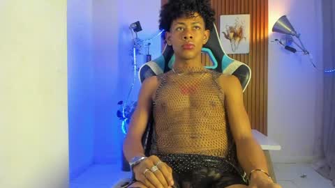 Snapshot of alexis_23cm chatting on May 6, 2026, 11:26 am alexis_23cm online show from May 6, 2026, 11:26 am