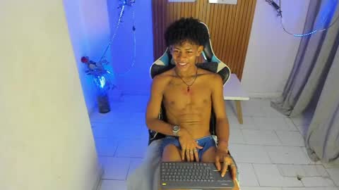 Snapshot of alexis_23cm chatting on May 30, 2026, 5:54 pm alexis_23cm online show from May 30, 2026, 5:54 pm