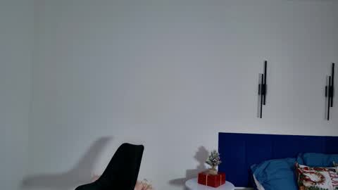 alexis_lovelyy online show from January 12, 2026, 5:45 am