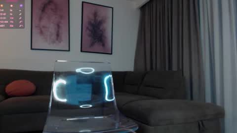 Kylieee tits boobs boobies online show from February 17, 2026, 2:08 am