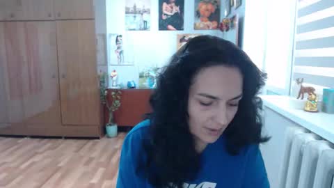 Snapshot of alexismillers chatting on September 18, 2025, 8:49 am AlexisMillers online show from September 18, 2025, 8:49 am