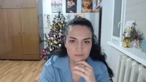 AlexisMillers online show from January 13, 2026, 10:04 pm