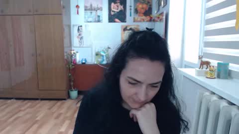 AlexisMillers online show from May 25, 2026, 9:04 am