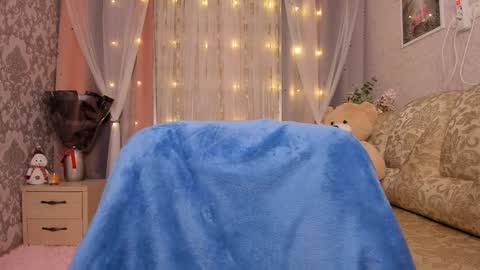Snapshot of alexissadele chatting on January 5, 2025, 1:13 am Amely online show from January 5, 2025, 1:13 am