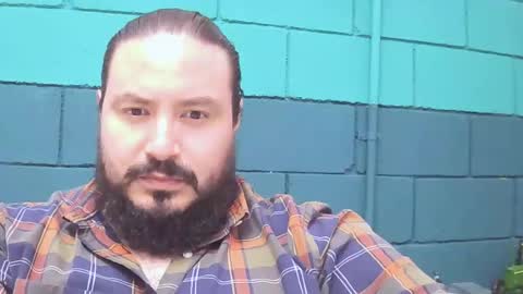 Snapshot of alextambet chatting on June 22, 2026, 5:32 pm alextambet online show from June 22, 2026, 5:32 pm