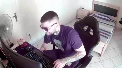 Snapshot of alexthepro00 chatting on July 21, 2026, 3:36 pm alexthepro00 online show from July 21, 2026, 3:36 pm
