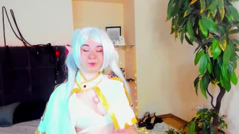 Alexsy online show from May 17, 2026, 5:27 am