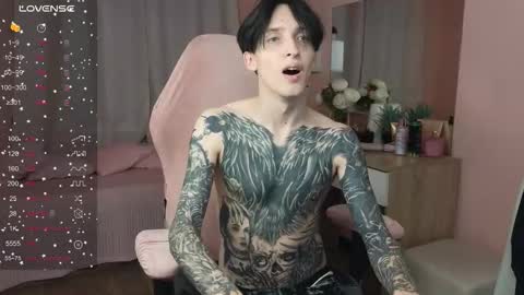 Snapshot of alexxone_ chatting on September 22, 2025, 2:41 pm Alex online show from September 22, 2025, 2:41 pm