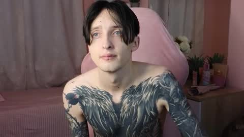 Snapshot of alexxone_ chatting on October 9, 2025, 12:14 pm Alex online show from October 9, 2025, 12:14 pm