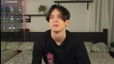 Snapshot of alexxone_ chatting on October 12, 2025, 12:37 pm Alex online show from October 12, 2025, 12:37 pm