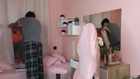 Snapshot of alexxone_ chatting on October 14, 2025, 12:17 pm Alex online show from October 14, 2025, 12:17 pm