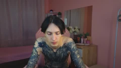 Snapshot of alexxone_ chatting on November 23, 2025, 12:27 pm Alex online show from November 23, 2025, 12:27 pm