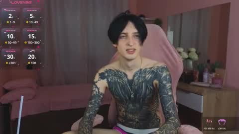 Snapshot of alexxone_ chatting on November 27, 2025, 12:18 pm Alex online show from November 27, 2025, 12:18 pm