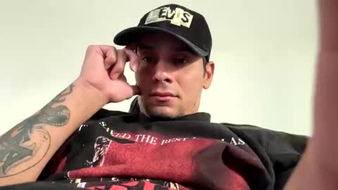 alexxxhotweed online show from November 2, 2025, 9:17 pm