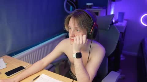 Snapshot of alexycutie chatting on March 20, 2026, 1:16 pm Alexycutie online show from March 20, 2026, 1:16 pm