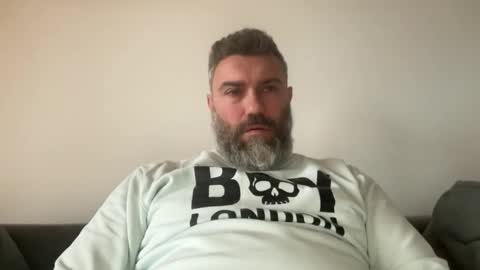 Snapshot of alfali chatting on December 22, 2025, 12:46 pm alfali online show from December 22, 2025, 12:46 pm