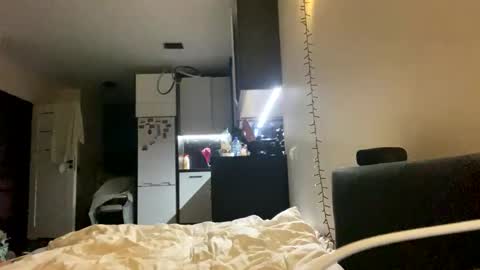 Alex online show from October 26, 2025, 10:25 pm