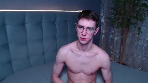 Snapshot of alfie_evanss chatting on January 18, 2026, 7:01 am Alfie online show from January 18, 2026, 7:01 am