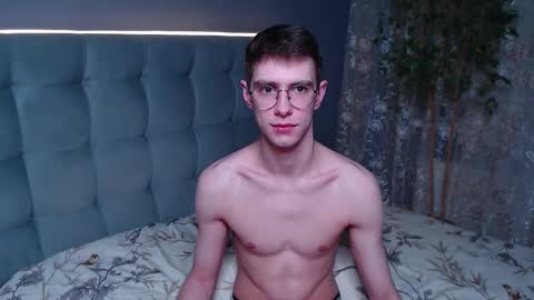 Snapshot of alfie_evanss chatting on February 4, 2026, 3:56 am Alfie online show from February 4, 2026, 3:56 am