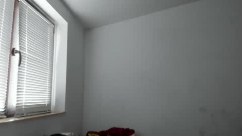 alfiesolomons87 online show from November 20, 2025, 10:48 am