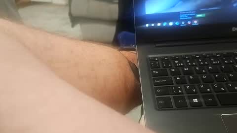Snapshot of alfonz51 chatting on October 7, 2025, 2:58 pm alfonz51 online show from October 7, 2025, 2:58 pm