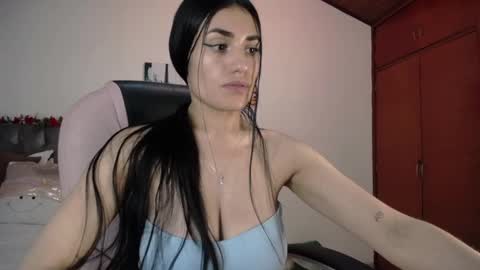 Alheli online show from December 19, 2024, 12:56 pm