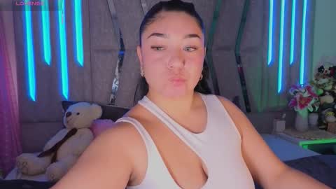 Snapshot of ali_valmont chatting on February 23, 2026, 6:49 pm Ali online show from February 23, 2026, 6:49 pm